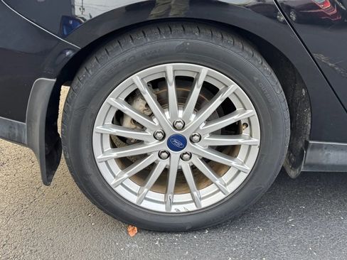 Used 2016 Ford Focus Electric Hatchback w/ Exterior Protection Package image 36