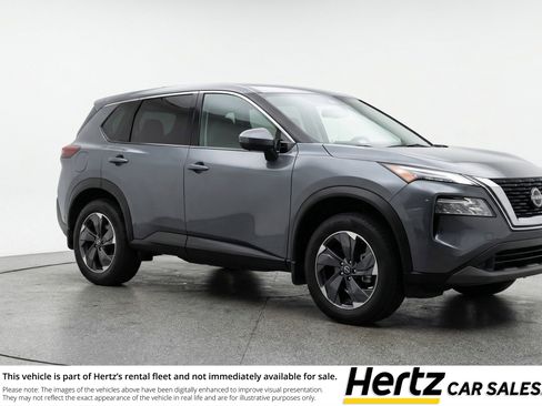 Used 2025 Nissan Rogue SV FWD image 1