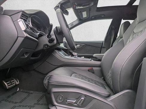 New 2026 Audi SQ8 Prestige image 4