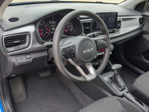 Used 2023 Kia Rio S w/ Technology Package image 12