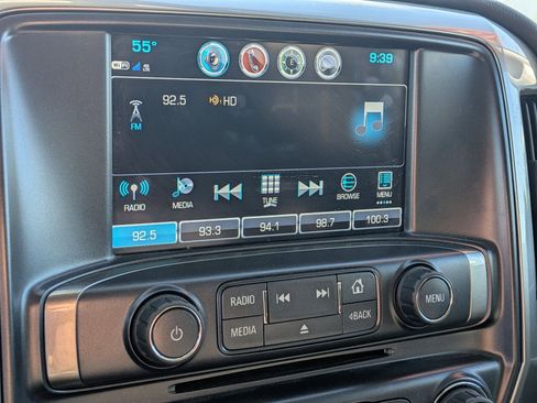 Used 2018 Chevrolet Silverado 1500 LT w/ All Star Edition AWD/4WD image 19