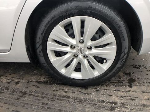 Certified 2023 Nissan Sentra S image 10