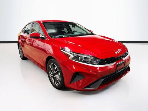 Used 2023 Kia Forte LXS FWD image 1