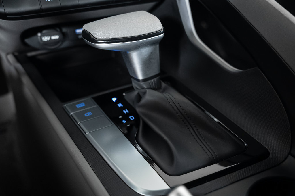 Certified 2026 Hyundai Elantra SE FWD image 34