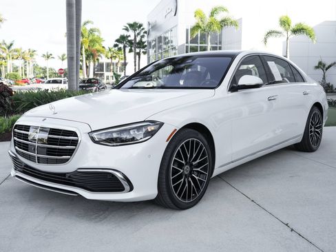 Used 2024 Mercedes-Benz S 580 4MATIC Sedan image 7