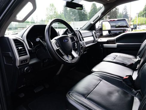 Used 2019 Ford F250 Lariat w/ Chrome Package AWD/4WD image 19