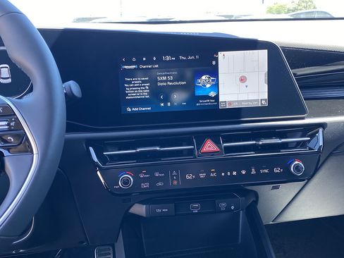 New 2026 Kia Niro Wave FWD image 19