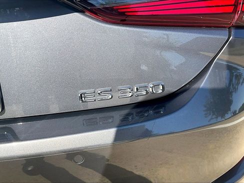 Used 2019 Lexus ES 350 w/ Premium Package image 41