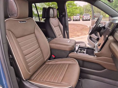 New 2026 GMC Yukon Denali Ultimate AWD/4WD image 43