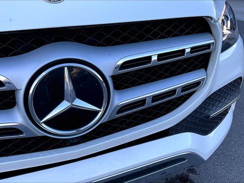 Certified 2023 Mercedes-Benz GLS 450 4MATIC image 28