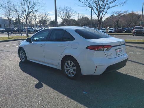 Certified 2025 Toyota Corolla LE image 7