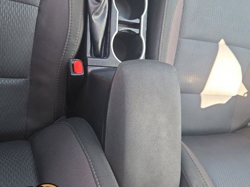 Used 2019 Toyota Corolla LE FWD image 24