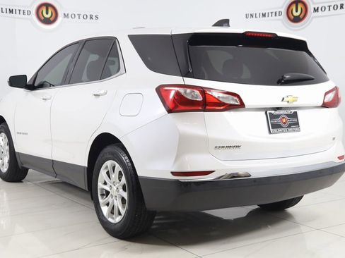 Used 2018 Chevrolet Equinox LT image 4