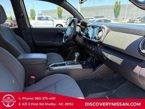 Used 2019 Toyota Tacoma TRD Sport RWD image 35