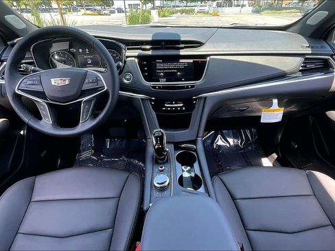 New 2026 Cadillac XT5 Premium Luxury w/ LPO, ONYX Package AWD/4WD image 7
