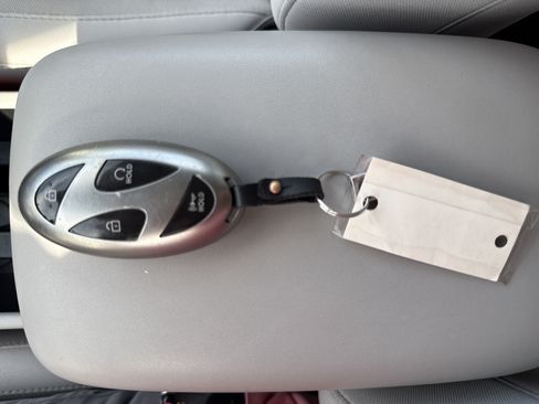 Used 2024 Hyundai Kona SEL FWD image 21