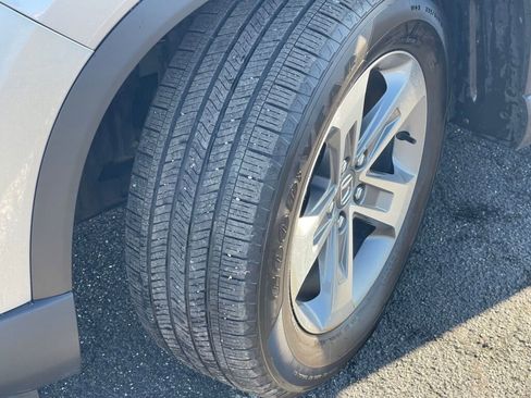 Used 2023 Honda Pilot EX-L image 38