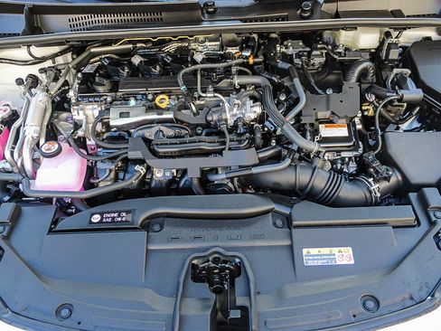 New 2026 Toyota Prius Plug-In Hybrid FWD image 14