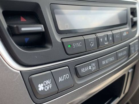 Used 2021 Honda Pilot Special Edition image 31