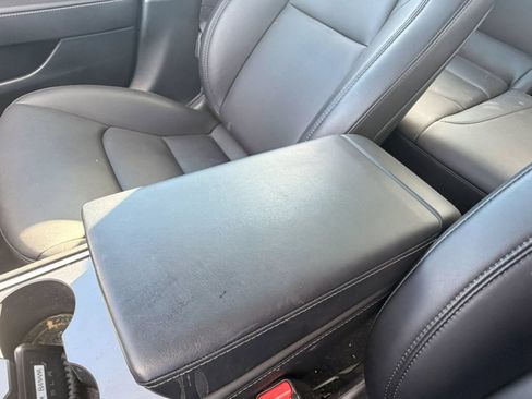 Used 2023 Tesla Model 3 Standard Range RWD image 18