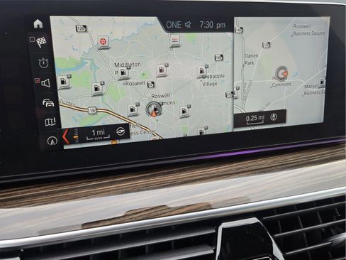 Used 2018 BMW 530i RWD image 17