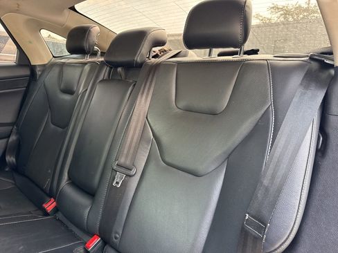 Used 2020 Ford Fusion Titanium FWD image 11