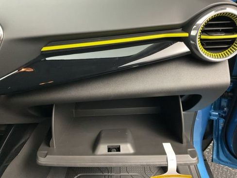 New 2026 Chevrolet Trax ACTIV image 24