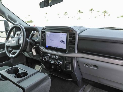 Used 2025 Ford F150 XLT w/ Equipment Group 301A Standard image 12