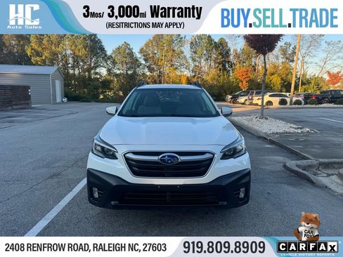 Used 2022 Subaru Outback Premium image 8