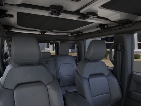 New 2025 Ford Bronco Badlands AWD/4WD image 12