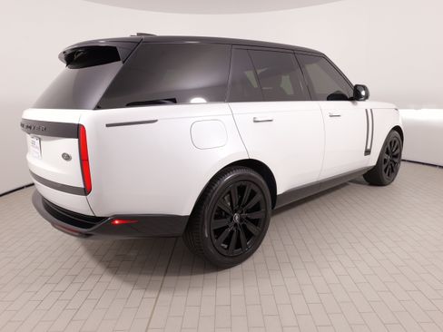 Used 2023 Land Rover Range Rover SE AWD/4WD image 14