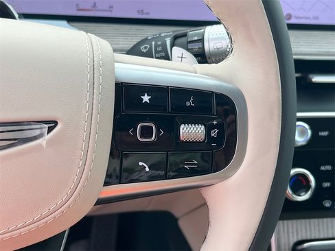 New 2025 Genesis GV80 3.5T Prestige image 26