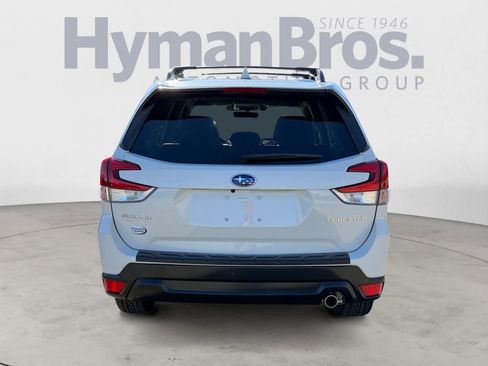Used 2019 Subaru Forester Limited image 4
