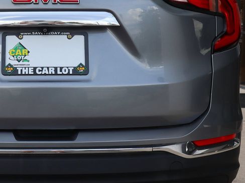 Used 2020 GMC Terrain SLT FWD image 20