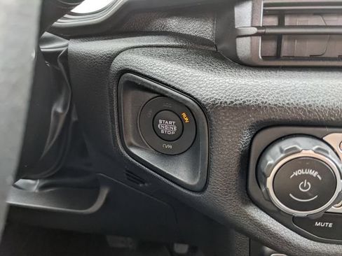 Used 2024 Jeep Wrangler Sport AWD/4WD image 28