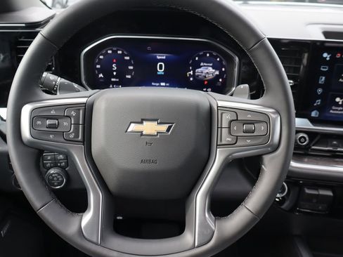 New 2026 Chevrolet Silverado 1500 LTZ w/ LTZ Premium Package AWD/4WD image 7