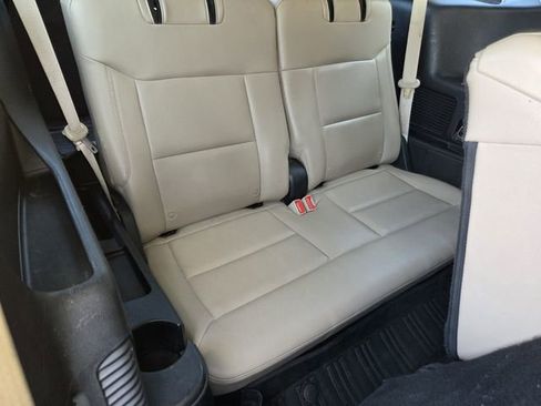 Used 2020 Ford Explorer Limited AWD/4WD image 12