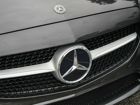 Used 2019 Mercedes-Benz C 300 Cabriolet image 9