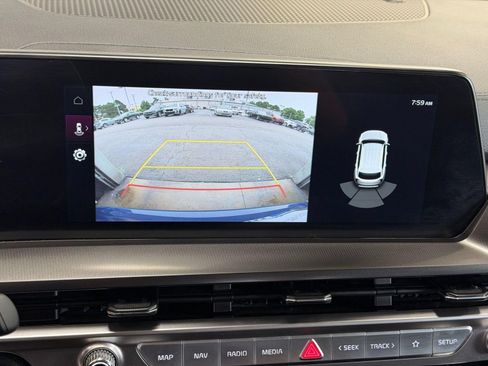 Used 2025 Kia Telluride S FWD image 20