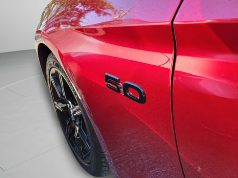 Used 2018 Ford Mustang GT Premium w/ Equipment Group 401A RWD image 27