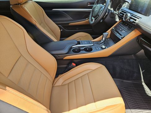 Used 2024 Lexus RC 300 w/ Premium Package RWD image 15