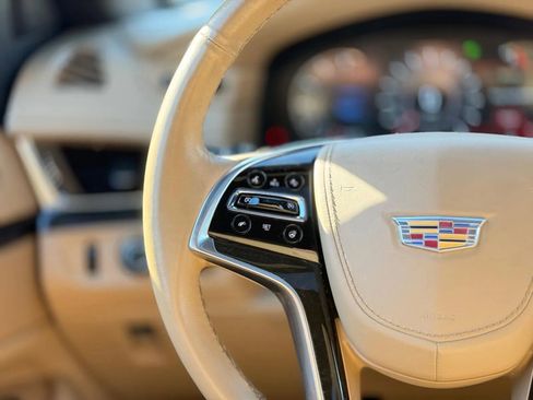 Used 2018 Cadillac Escalade ESV Platinum AWD/4WD image 22
