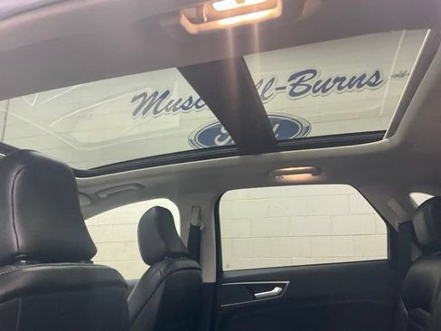 Used 2023 Ford Edge SEL w/ Convenience Package AWD/4WD image 16