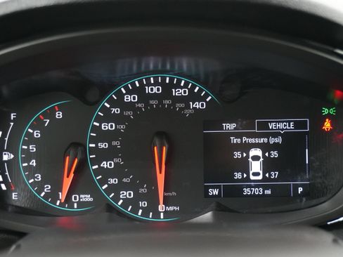 Used 2022 Chevrolet Trax LS w/ Tint and Cruise Package image 15