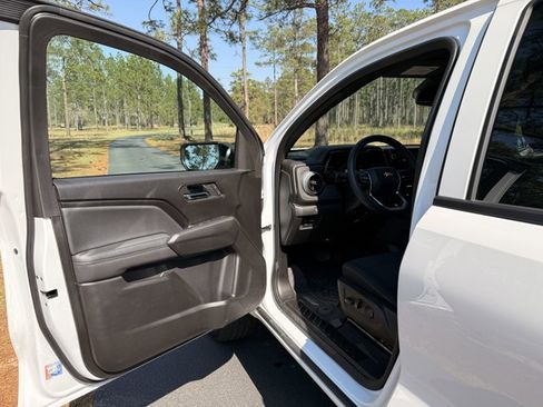 Used 2026 Chevrolet Colorado LT w/ Advanced Trailering Package image 11