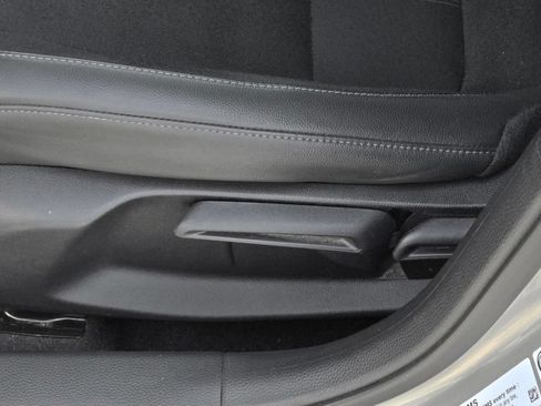 Used 2025 Honda Civic Sport image 14