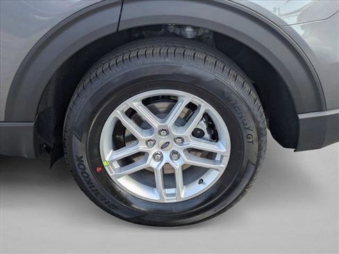 New 2026 Ford Explorer Active w/ Active Comfort Package image 10