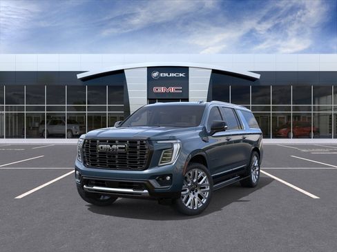 New 2026 GMC Yukon XL Denali Ultimate w/ LPO, Illumination Package AWD/4WD image 8