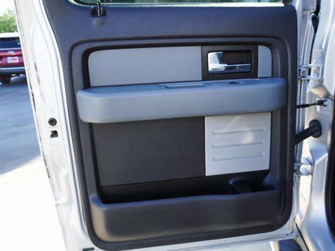 Used 2013 Ford F150 XLT w/ Luxury Equipment Group AWD/4WD image 23