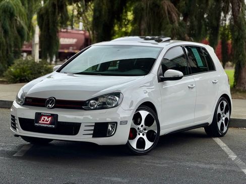 Used 2011 Volkswagen GTI 4-Door FWD image 1